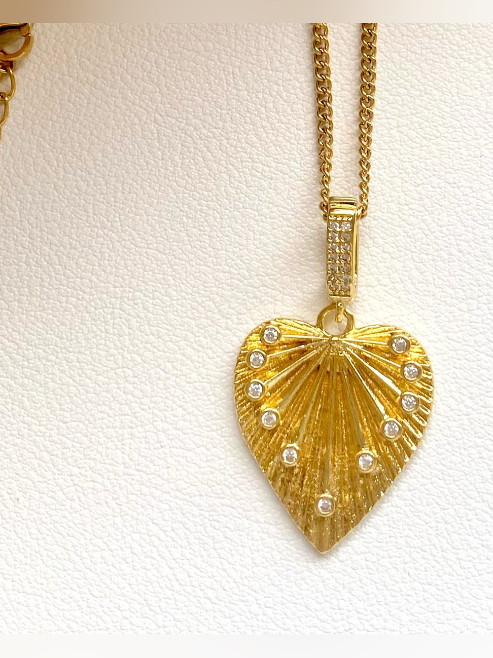 Gold Heart Pendant Necklace with Crystals